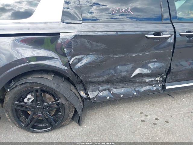 46111697 :رقم المزاد ، KNDNE5K31T6567797 vin ، 2026 Kia Carnival Mpv Sx مزاد بيع
