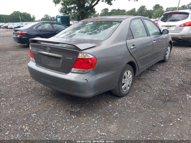 Продажа на аукционе авто 2005 Toyota Camry Std, vin: 4T1BE32K35U542988, номер лота: 46111743