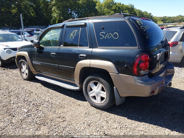 46111745 :رقم المزاد ، 1GNDT13S522224939 vin ، 2002 Chevrolet Trailblazer Ltz مزاد بيع