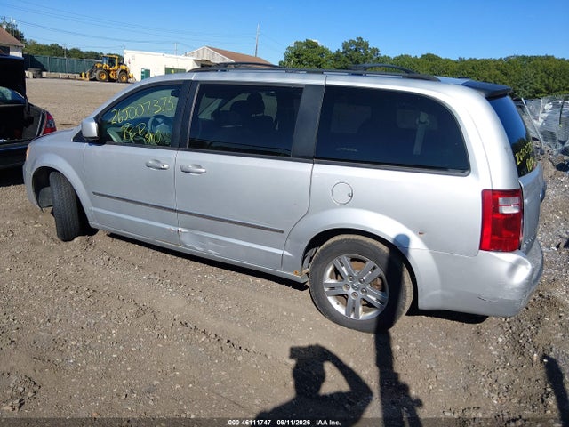 46111747 :رقم المزاد ، 2D4RN6DX0AR419902 vin ، 2010 Dodge Grand Caravan Crew مزاد بيع