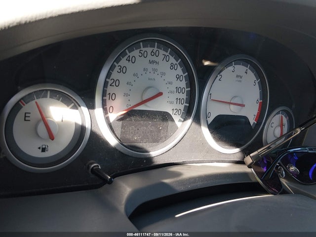 46111747 :رقم المزاد ، 2D4RN6DX0AR419902 vin ، 2010 Dodge Grand Caravan Crew مزاد بيع