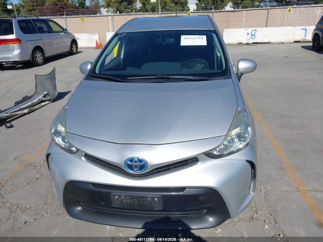 Aukcja sprzedaży 2015 Toyota Prius V Three, vin: JTDZN3EU8FJ017993, numer aukcji: 46111794