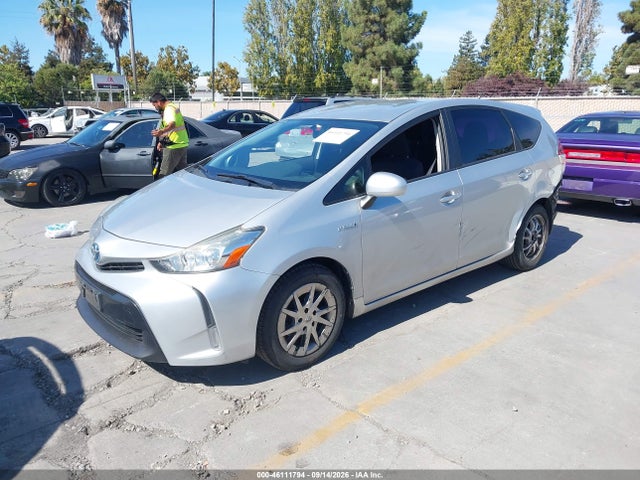 Aukcja sprzedaży 2015 Toyota Prius V Three, vin: JTDZN3EU8FJ017993, numer aukcji: 46111794