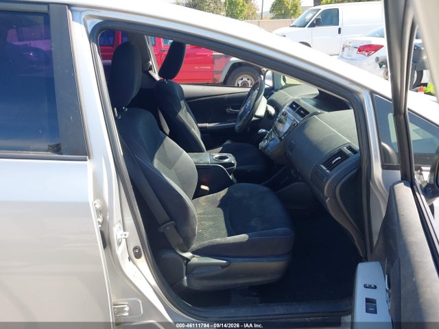 Aukcja sprzedaży 2015 Toyota Prius V Three, vin: JTDZN3EU8FJ017993, numer aukcji: 46111794