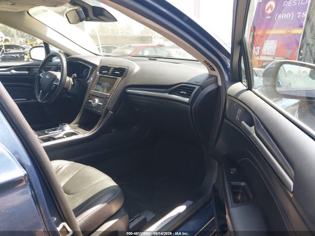 Ford Fusion Energi Titanium 2019 3FA6P0SUXKR175726 Image 5