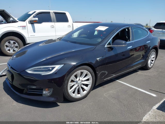Tesla Model S 60/75 2017 5YJSA1E10HF169705 Image 2