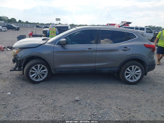 Продаж на аукціоні авто 2017 Nissan Rogue Sport S, vin: JN1BJ1CP1HW028633, номер лоту: 46111861