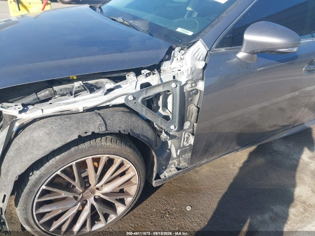 JTHBA1D29H5059746 Lexus IS 200T