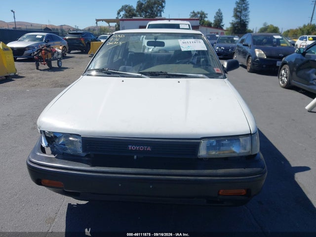 46111875 :رقم المزاد ، JT2AE91AXL3390277 vin ، 1990 Toyota Corolla مزاد بيع