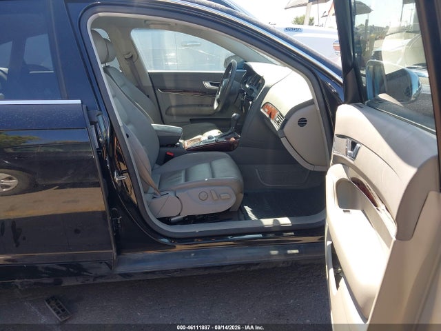 46111887 :رقم المزاد ، WAUDT74F65N050327 vin ، 2005 Audi A6 3.2 مزاد بيع