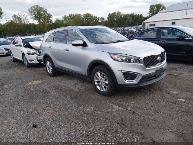 2017 Kia Sorento 2.4l Lx მანქანა იყიდება აუქციონზე, vin: 5XYPGDA3XHG217104, აუქციონის ნომერი: 46111899