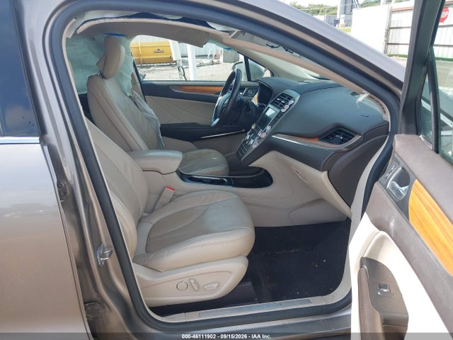 Продажа на аукционе авто 2017 Lincoln Mkc Select, vin: 5LMCJ2D91HUL69235, номер лота: 46111902