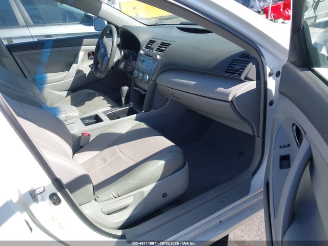 46111907 :رقم المزاد ، JTNBE46K173108299 vin ، 2007 Toyota Camry Le مزاد بيع