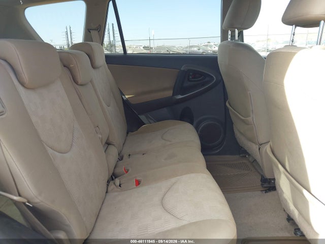 46111945 :رقم المزاد ، 2T3BF33V29W005645 vin ، 2009 Toyota Rav4 مزاد بيع