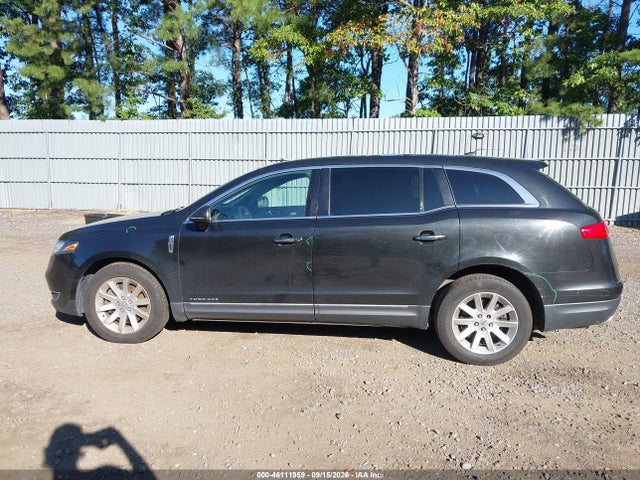 2015 Lincoln Mkt Livery მანქანა იყიდება აუქციონზე, vin: 2LMHJ5NK8FBL00402, აუქციონის ნომერი: 46111959