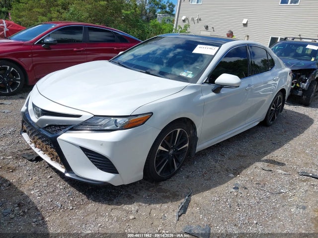 46111962 :رقم المزاد ، 4T1B61HK4JU060694 vin ، 2018 Toyota Camry Xse مزاد بيع