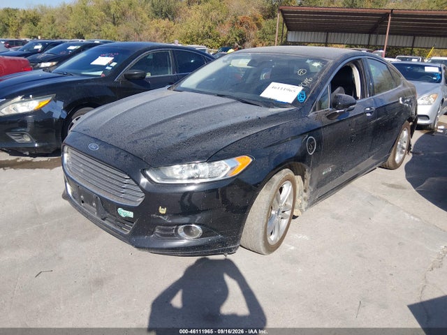 Ford Fusion Energi Titanium 2016 3FA6P0SU4GR134046 Image 2
