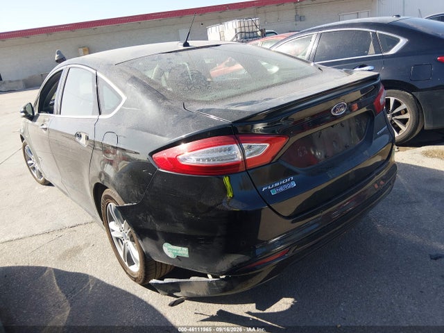 Ford Fusion Energi Titanium 2016 3FA6P0SU4GR134046 Image 3