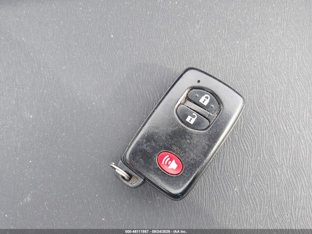 Продажа на аукционе авто 2011 Toyota Prius Two, vin: JTDKN3DU7B0277353, номер лота: 46111987