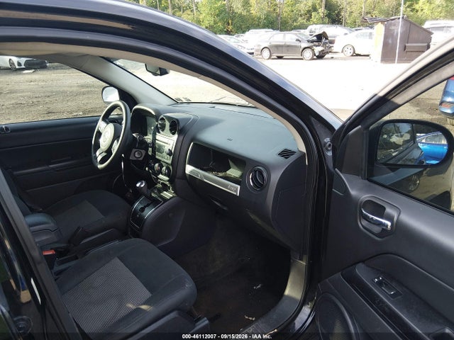2016 Jeep Compass Sport მანქანა იყიდება აუქციონზე, vin: 1C4NJCBA2GD710062, აუქციონის ნომერი: 46112007