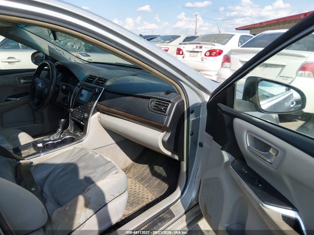 46112027 :رقم المزاد ، 4T4BF1FK1GR542248 vin ، 2016 Toyota Camry Le مزاد بيع