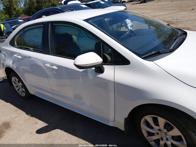 46112051 :رقم المزاد ، JTDEPRAE6LJ002737 vin ، 2020 Toyota Corolla Le مزاد بيع