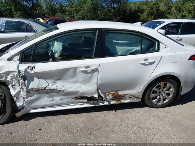 46112051 :رقم المزاد ، JTDEPRAE6LJ002737 vin ، 2020 Toyota Corolla Le مزاد بيع