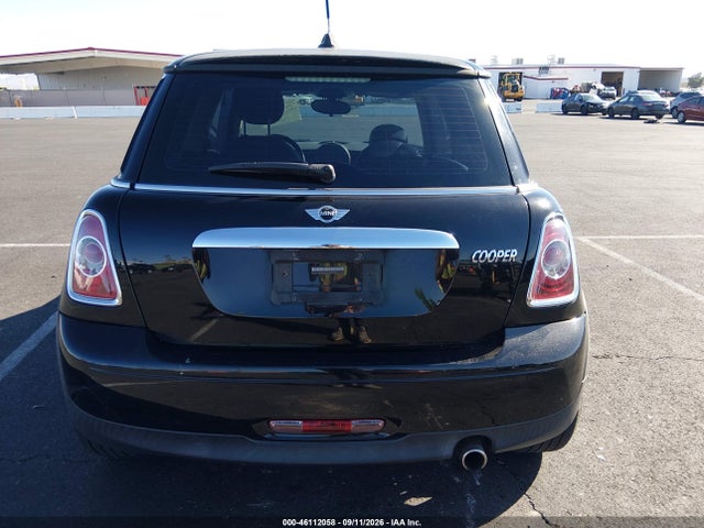 Продаж на аукціоні авто 2013 Mini Hardtop Cooper, vin: WMWSU3C5XDT679850, номер лоту: 46112058
