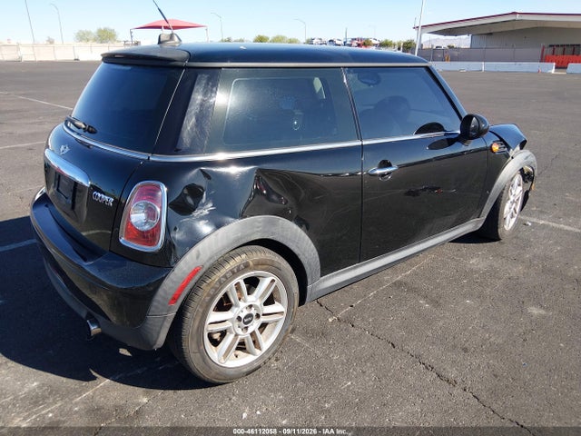 Продаж на аукціоні авто 2013 Mini Hardtop Cooper, vin: WMWSU3C5XDT679850, номер лоту: 46112058