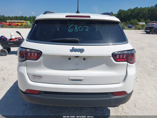 Продаж на аукціоні авто 2022 Jeep Compass Latitude Fwd, vin: 3C4NJCBB1NT218428, номер лоту: 46112059