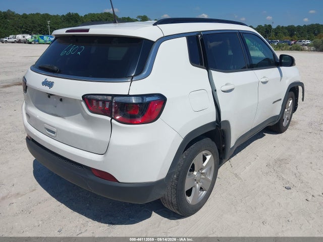 Продаж на аукціоні авто 2022 Jeep Compass Latitude Fwd, vin: 3C4NJCBB1NT218428, номер лоту: 46112059