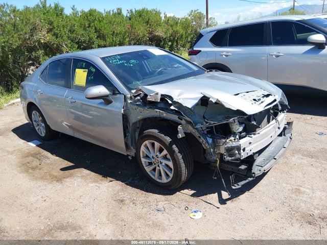 Продажа на аукционе авто 2022 Toyota Camry Le, vin: 4T1C11AK8NU044792, номер лота: 46112075