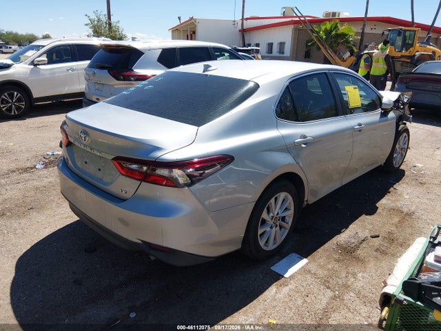 Продажа на аукционе авто 2022 Toyota Camry Le, vin: 4T1C11AK8NU044792, номер лота: 46112075