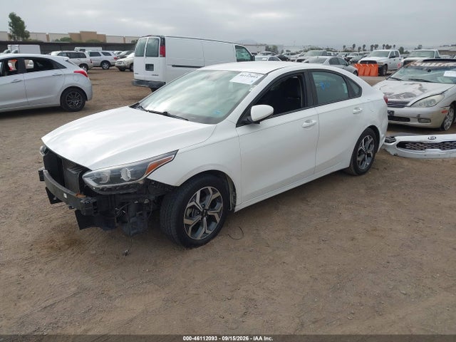 KIA Forte Lxs 2020 3KPF24AD2LE245617 Image 2