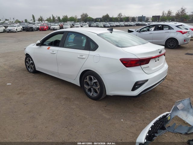 KIA Forte Lxs 2020 3KPF24AD2LE245617 Image 3