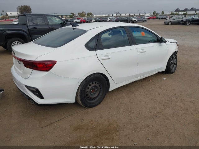 KIA Forte Lxs 2020 3KPF24AD2LE245617 Image 4