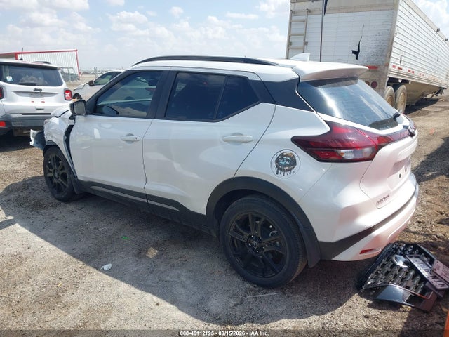 46112125 :رقم المزاد ، 3N1CP5DV6NL494454 vin ، 2022 Nissan Kicks Sr Xtronic Cvt مزاد بيع