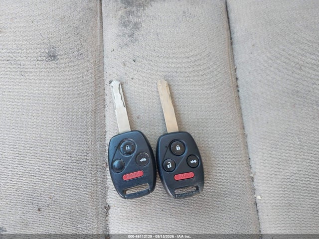 46112129 :رقم المزاد ، 1HGCM56475A108255 vin ، 2005 Honda Accord 2.4 Lx مزاد بيع