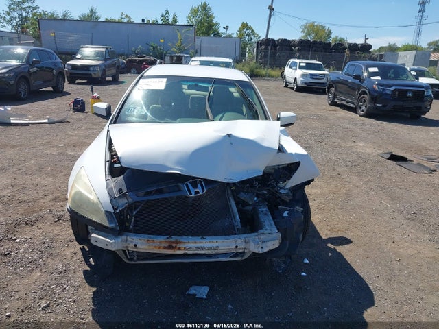 46112129 :رقم المزاد ، 1HGCM56475A108255 vin ، 2005 Honda Accord 2.4 Lx مزاد بيع