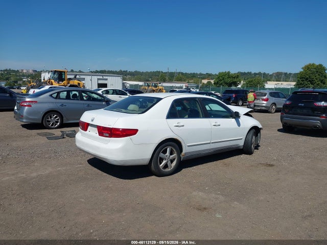 46112129 :رقم المزاد ، 1HGCM56475A108255 vin ، 2005 Honda Accord 2.4 Lx مزاد بيع