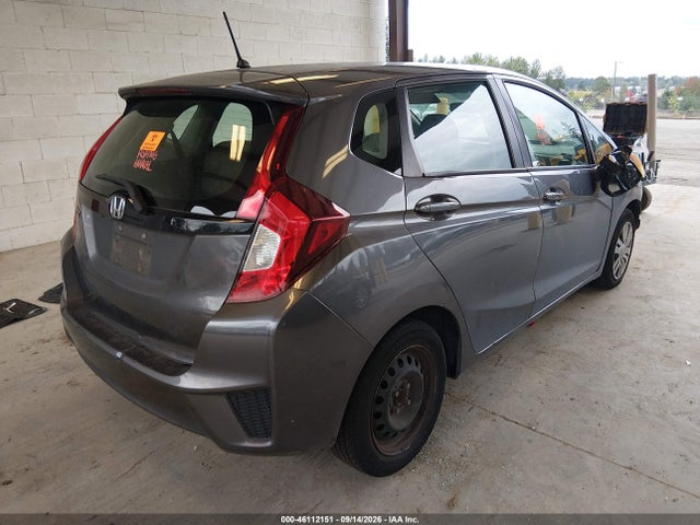 Honda FIT LX 2017 3HGGK5G52HM706758 Image 4