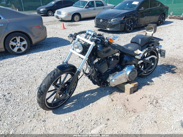Harley-Davidson Fxsb Breakout 2014 1HD1BFV12EB026306 Image 2