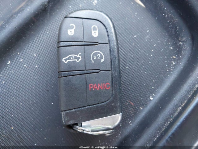 2018 Chrysler Pacifica Touring L მანქანა იყიდება აუქციონზე, vin: 2C4RC1BG2JR188817, აუქციონის ნომერი: 46112171
