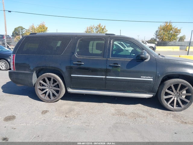 2011 Gmc Yukon Xl 1500 Denali მანქანა იყიდება აუქციონზე, vin: 1GKS2MEF8BR400270, აუქციონის ნომერი: 46112215