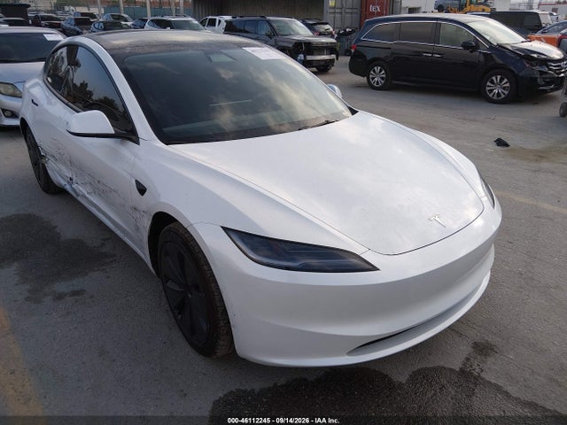 2025 5YJ3E1EA3SF991043 main image