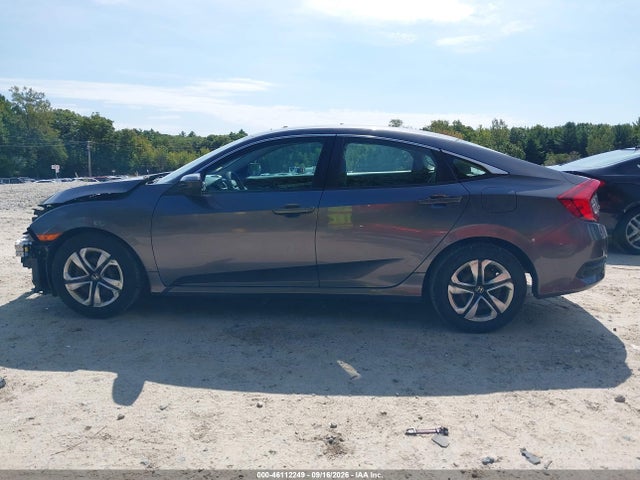 46112249 :رقم المزاد ، 19XFC2F55GE219229 vin ، 2016 Honda Civic Lx مزاد بيع