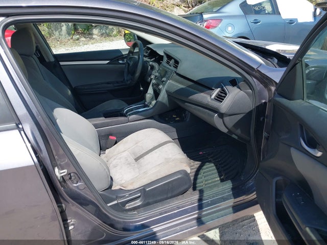 46112249 :رقم المزاد ، 19XFC2F55GE219229 vin ، 2016 Honda Civic Lx مزاد بيع