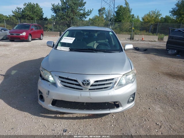 46112260 :رقم المزاد ، 2T1BU4EE7DC995817 vin ، 2013 Toyota Corolla Le مزاد بيع