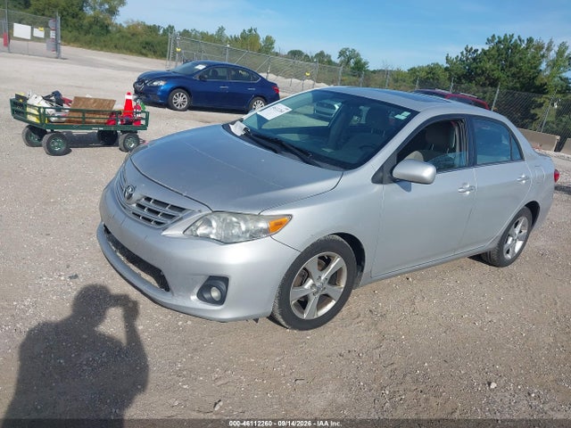 46112260 :رقم المزاد ، 2T1BU4EE7DC995817 vin ، 2013 Toyota Corolla Le مزاد بيع