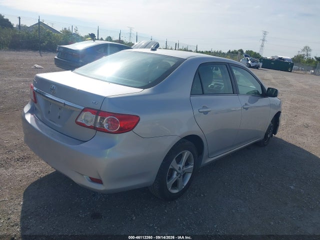 46112260 :رقم المزاد ، 2T1BU4EE7DC995817 vin ، 2013 Toyota Corolla Le مزاد بيع